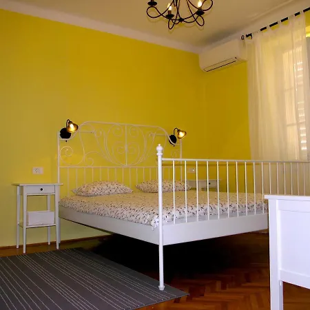 Lija Center Rab Town