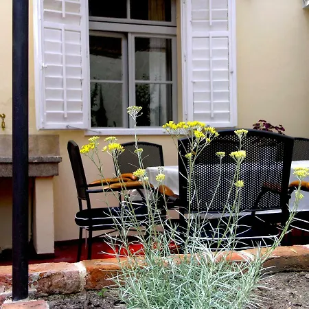 Lija Center * Rab Town