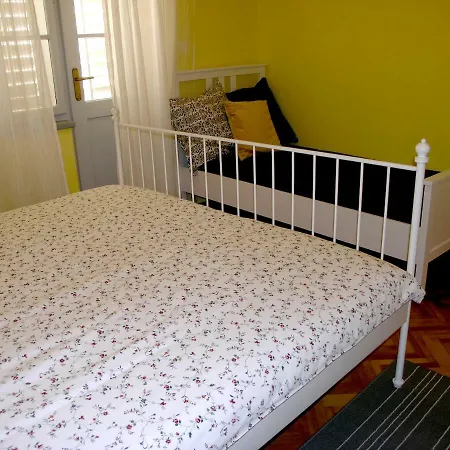 Dom wakacyjny Lija Center Rab Town