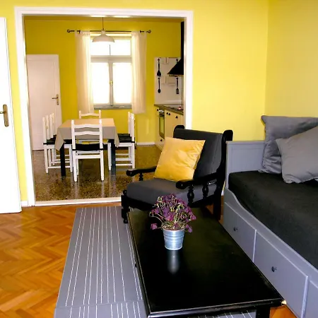 Lija Center Tatil Evi Rab Town