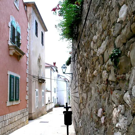 Tatil Evi Lija Center *